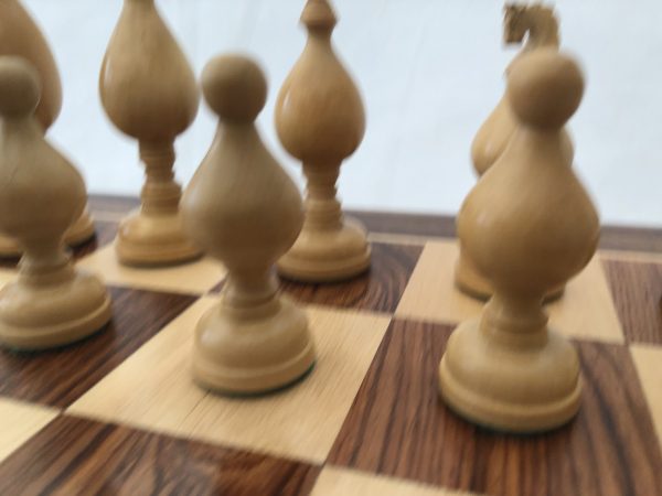 Roly Poly Rosewood Chess Set 4" King - Image 7
