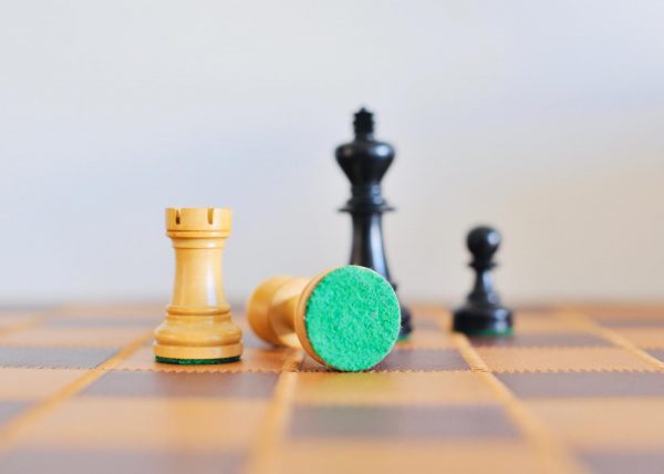 Jaques Staunton Double weighted Ebonised Chess Set - Image 4