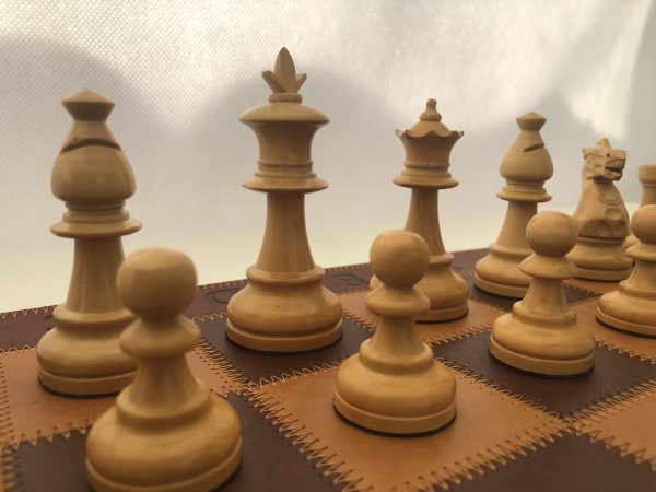 The Kingfisher - Acacia Double Weighted Staunton Chess Set - Image 12