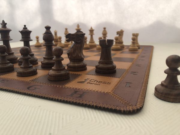 The Kingfisher - Acacia Double Weighted Staunton Chess Set - Image 2