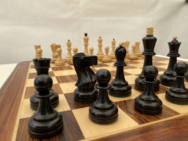 The Soviet Yumyon Triple Weighted Chess Set - Image 2
