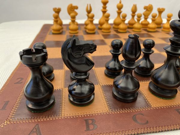 The Antiqued Dublin Double Weighted Chess Set - Image 20