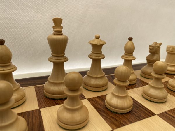 The Bohemian Acacia Weighted Chess with Double Queens - Image 2