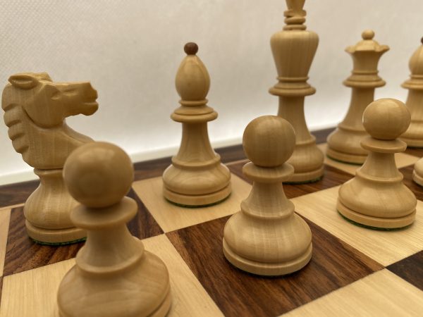 The Bohemian Acacia Weighted Chess with Double Queens - Image 4