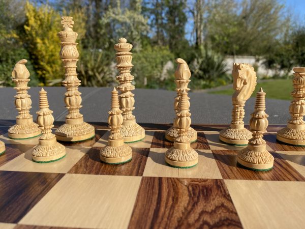 The Kowamura Bud Rosewood Chess Set - Image 7