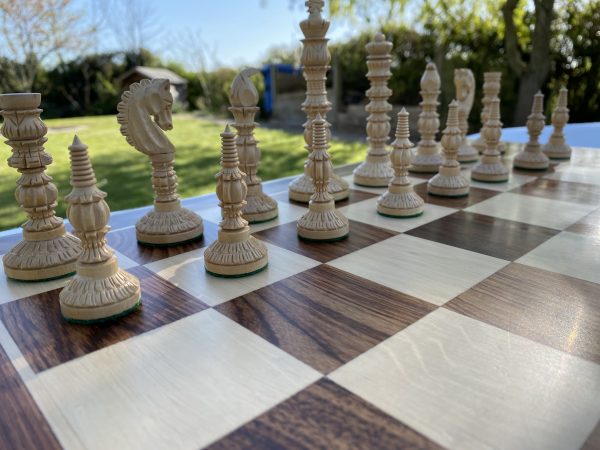 The Kowamura Bud Rosewood Chess Set - Image 15