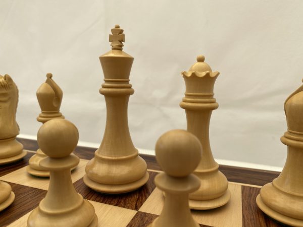 Ami Elizabeth Staunton - Acacia Chess Set - Image 5