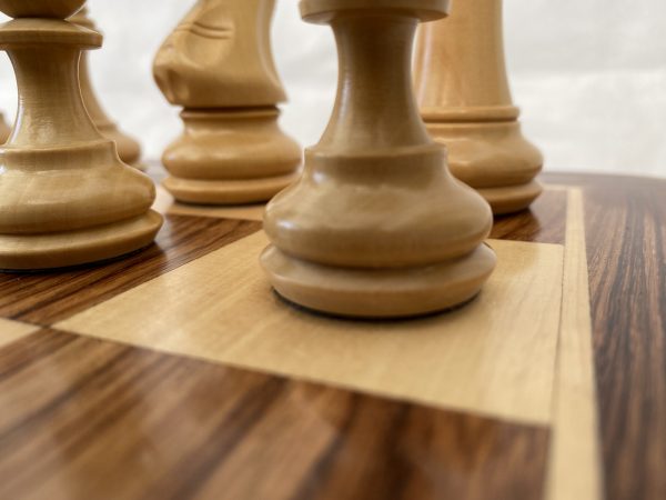 Carved Chamfered Base in Bud Rosewood Staunton Chess Set - Image 9