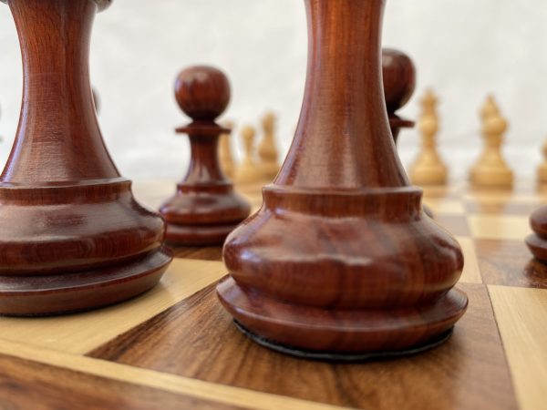 Carved Chamfered Base in Bud Rosewood Staunton Chess Set - Image 6
