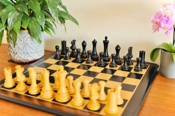 Contemporary Staunton, Ebony Triple Weight, Felted Chess Pieces - Image 2