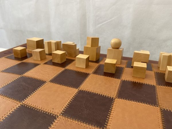 Bauhaus Acacia Chess Set - Image 3