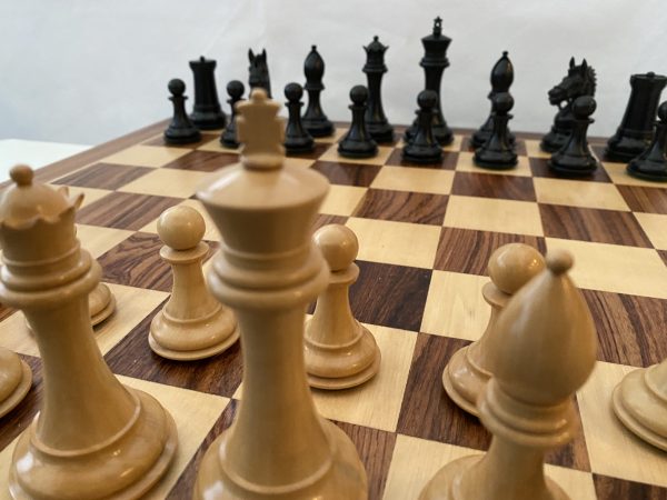 America Strong - Ebony Triple Weight Chess - Image 5