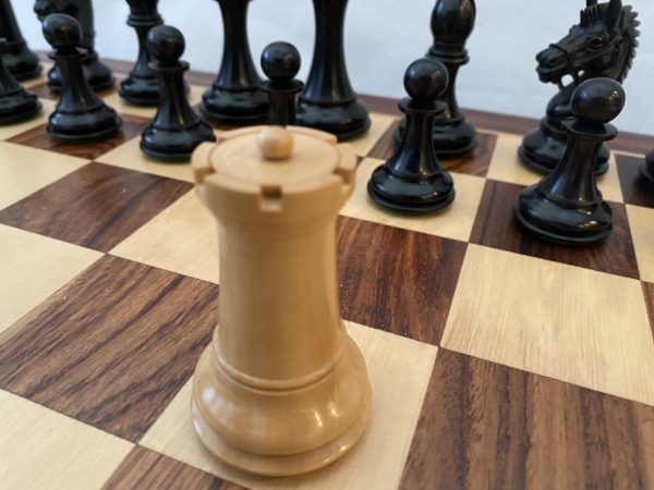 America Strong - Ebony Triple Weight Chess - Image 7