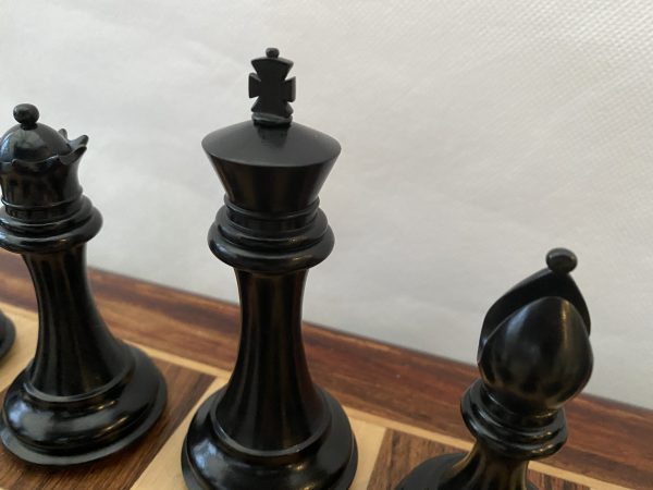 America Strong - Ebony Triple Weight Chess - Image 3