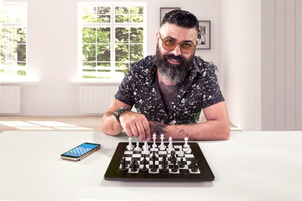 Millennium eONE Electronic Chessboard - Image 2