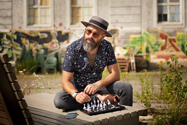 Millennium eONE Electronic Chessboard - Image 6