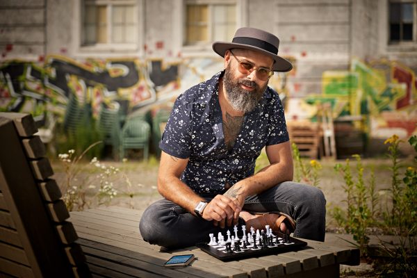 Millennium eONE Electronic Chessboard - Image 5