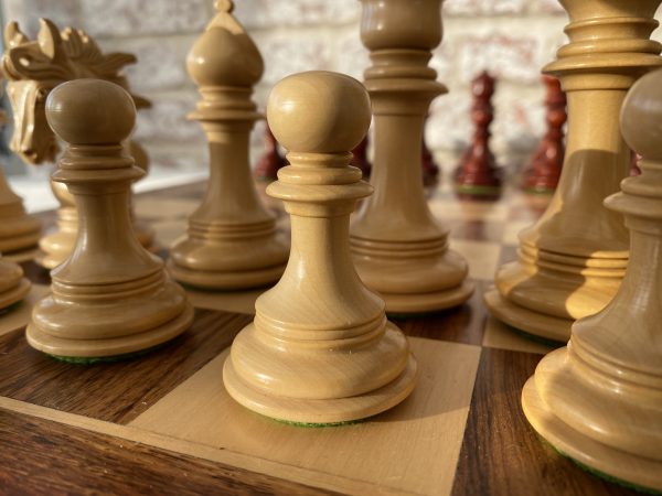 The Arabian - Triple Weighted Bud Rosewood Chess Pieces - Image 6