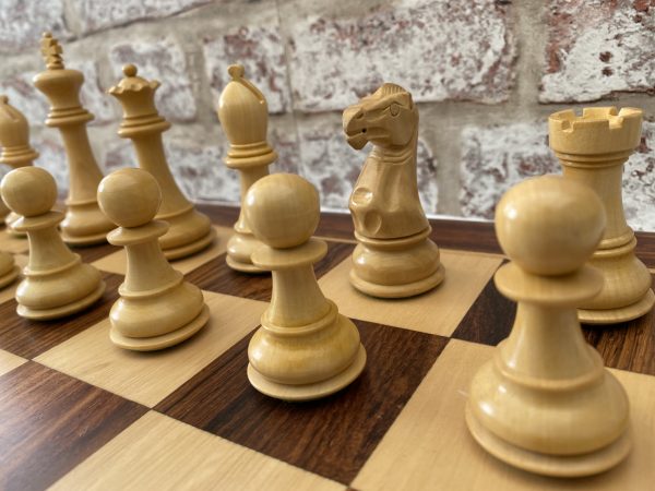 Boris Spassky Ebonised Chess Set - Image 6