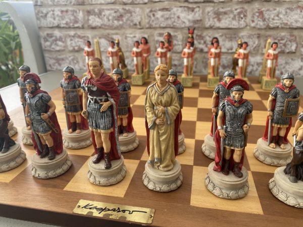 Italfama Large Egyptian v Roman Stone Chess Set