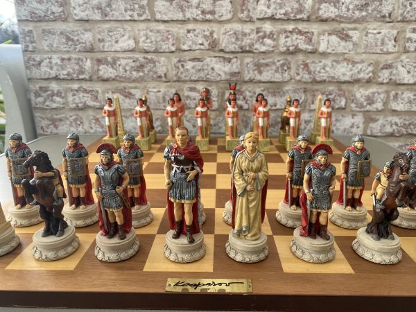 Italfama Large Egyptian v Roman Stone Chess Set - Image 22
