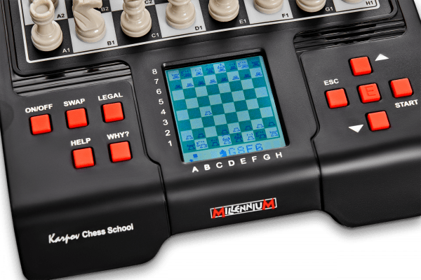 Karpov Chess School Chess Computer - Image 10