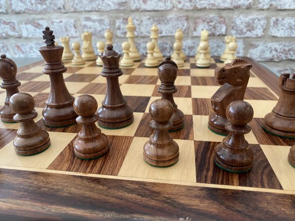 The Morgan - Double Weighted Acacia Staunton Chess Set - Image 8