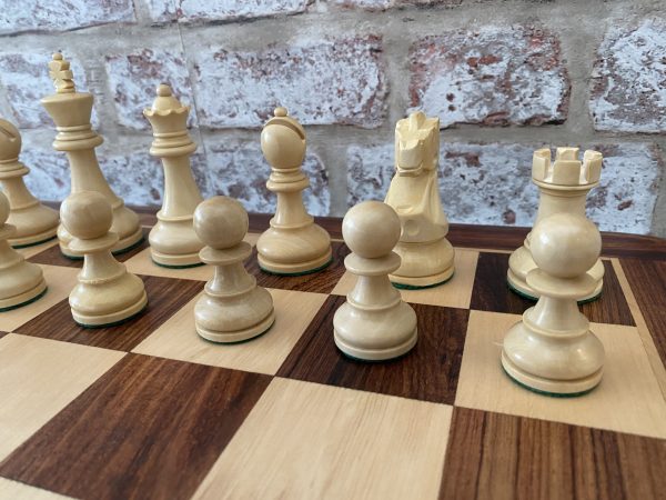 The Morgan - Double Weighted Acacia Staunton Chess Set - Image 2