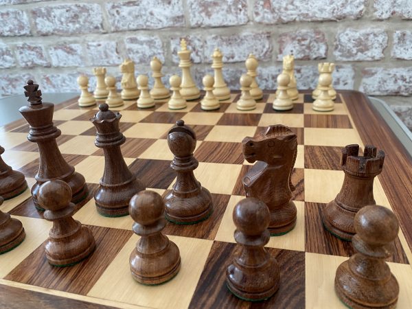 The Morgan - Double Weighted Acacia Staunton Chess Set - Image 5