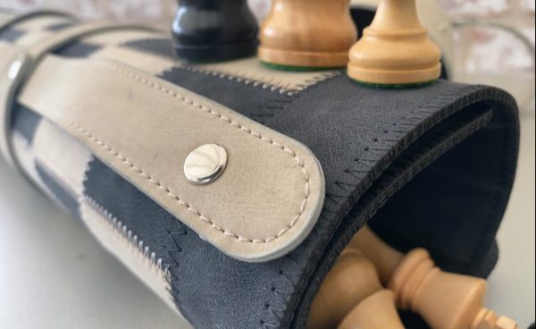 Thick Black/Cream Leather Chess Case, Mat and Chess Pieces Included - Image 9