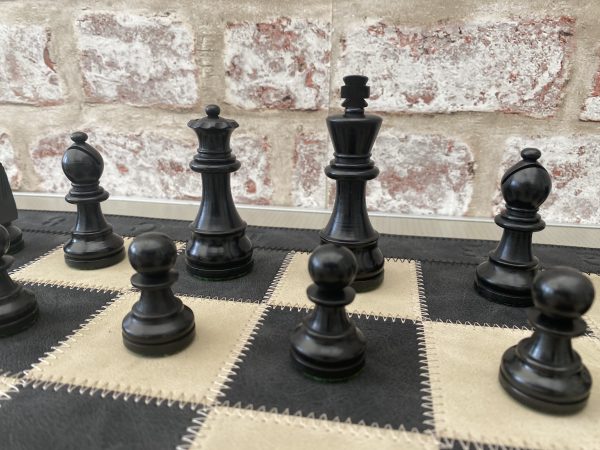 Cute Staunton Ebonised Chess Set