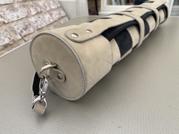 Thick Black/Cream Leather Chess Case, Mat and Chess Pieces Included - Image 2