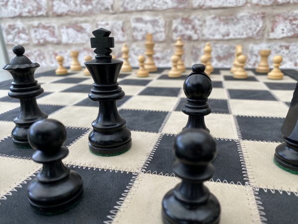 Cute Staunton Ebonised Chess Set - Image 10