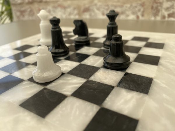 Small Marble Black and White Complete Chess Set - Image 5