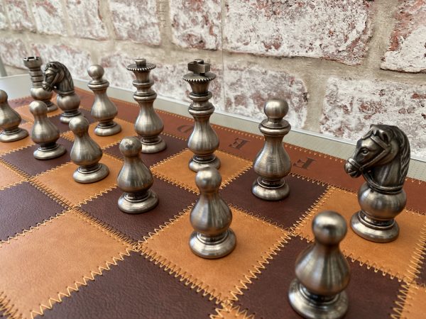 Italfama Heavy Brass and Steel Staunton Chess - Image 3