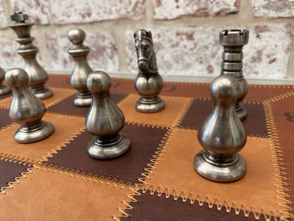 Italfama Heavy Brass and Steel Staunton Chess - Image 5