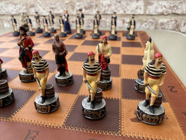 Italfama Pirates v Navy Stone Chess Set