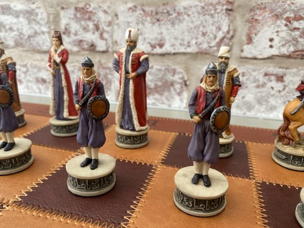 Italfama - Hungarians vs Turkish Hand painted Chess - Image 4