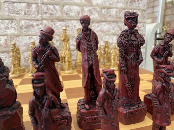Berkeley Chess Ltd - Large Sherlock Holmes Chess Pieces - Red - Image 14
