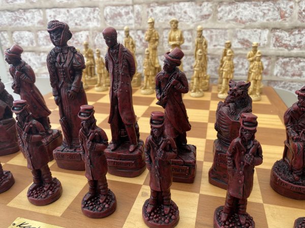 Berkeley Chess Ltd - Large Sherlock Holmes Chess Pieces - Red - Image 15