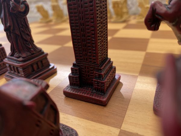 Berkeley Chess - New York Chess Set - Red - Image 10
