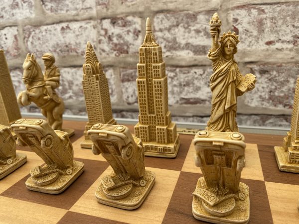 Berkeley Chess - New York Chess Set - Red - Image 13