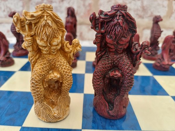 Berkeley Chess - Sea Life Chess Set - Red - Image 30