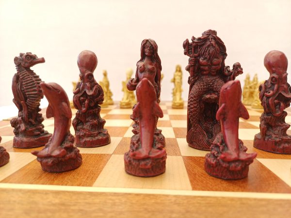 Berkeley Chess - Sea Life Chess Set - Red - Image 16