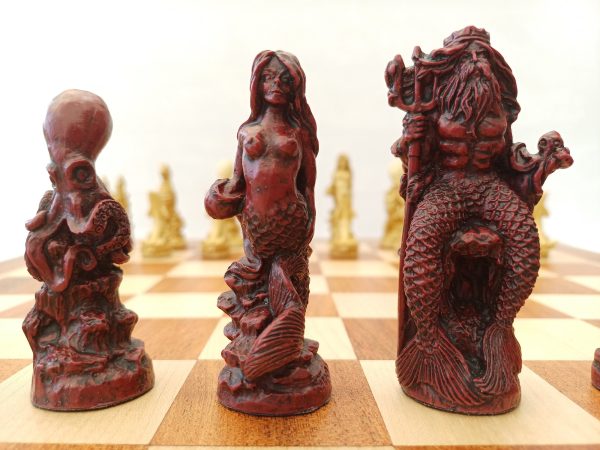 Berkeley Chess - Sea Life Chess Set - Red - Image 7