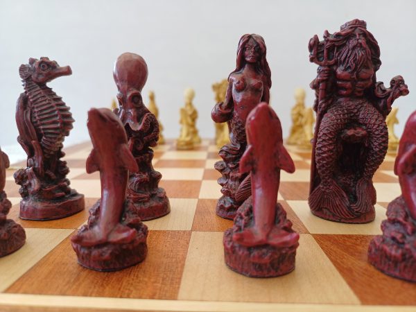 Berkeley Chess - Sea Life Chess Set - Red - Image 19
