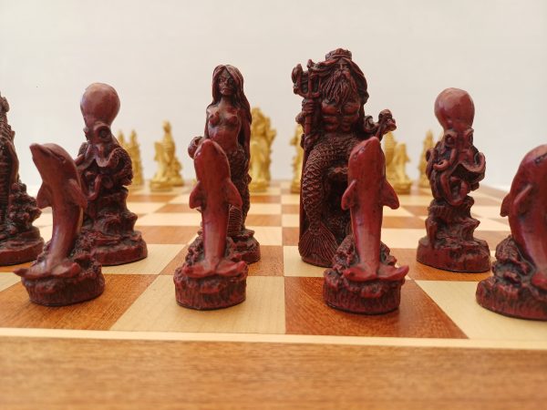 Berkeley Chess - Sea Life Chess Set - Red - Image 9