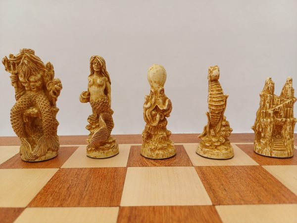 Berkeley Chess - Sea Life Chess Set - Red - Image 13