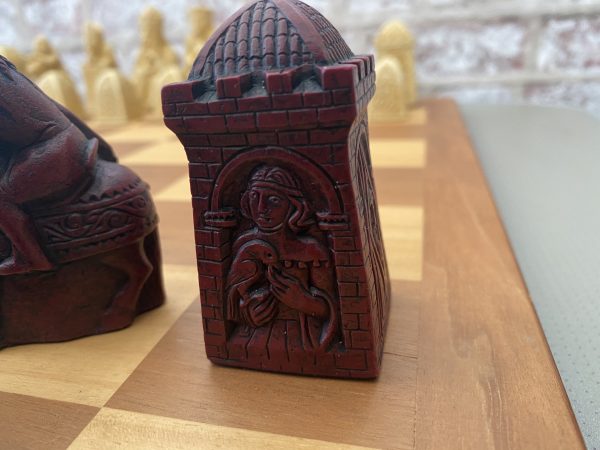 Gothic Chess Set - Classic Red and Ivory - Image 12