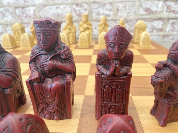 Gothic Chess Set - Classic Red and Ivory - Image 14